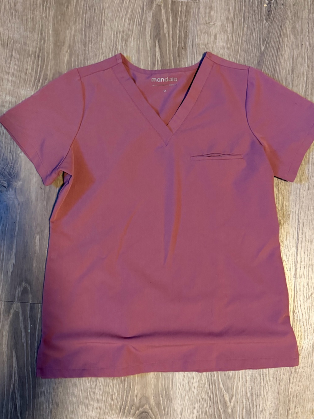 Mandala Women's V-Neck Scrub Top in Mauve